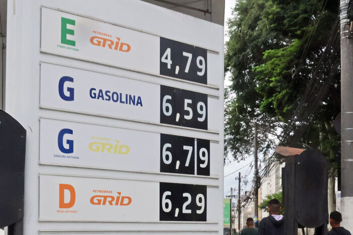 Apesar de queda, combustíveis seguem com alta de 6% em comparação ao início do ano
