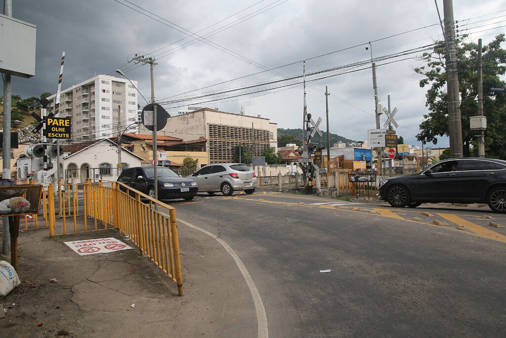 Prefeitura anuncia fechamento de passagem de nível no Poço Rico 1 Prefeitura anuncia fechamento de passagem de nível no Poço Rico