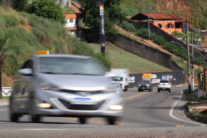 Serra do Bandeirantes: limite de velocidade no trecho cai para 50 km/h 1 Serra do Bandeirantes: limite de velocidade será adequado