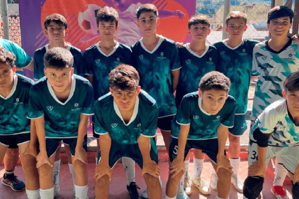 Campeões dos Jogos Intercolegiais de JF vão disputar etapa dos Jogos Escolares de MG 2 Campeões dos Intercolegiais de JF vão disputar etapa dos Jogos Escolares de MG