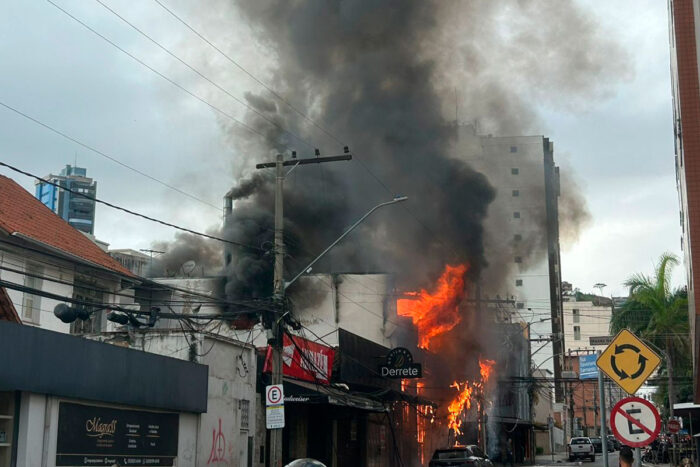 Restaurante Salvaterra operava sem liberação do Corpo de Bombeiros, diz corporação 1 Restaurante Salvaterra operava sem alvará do Corpo de Bombeiros, diz corporação