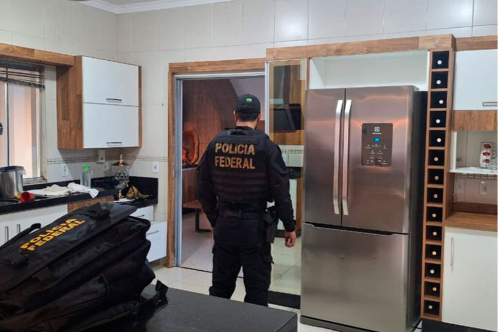PF cumpre mandados de prisão contra fraudadores de contas do Gov.BR em Minas 1 PF cumpre mandados de prisão contra fraudadores de contas do Gov.BR em Minas