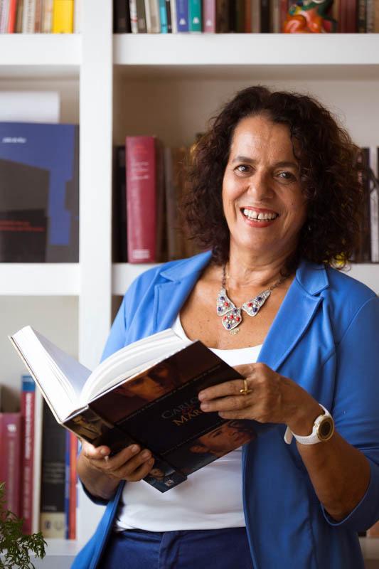 Suzana Vargas: 'Não escrevemos um bom livro apertando um botão' 1 Suzana Vargas2 24 DIVULGACAO