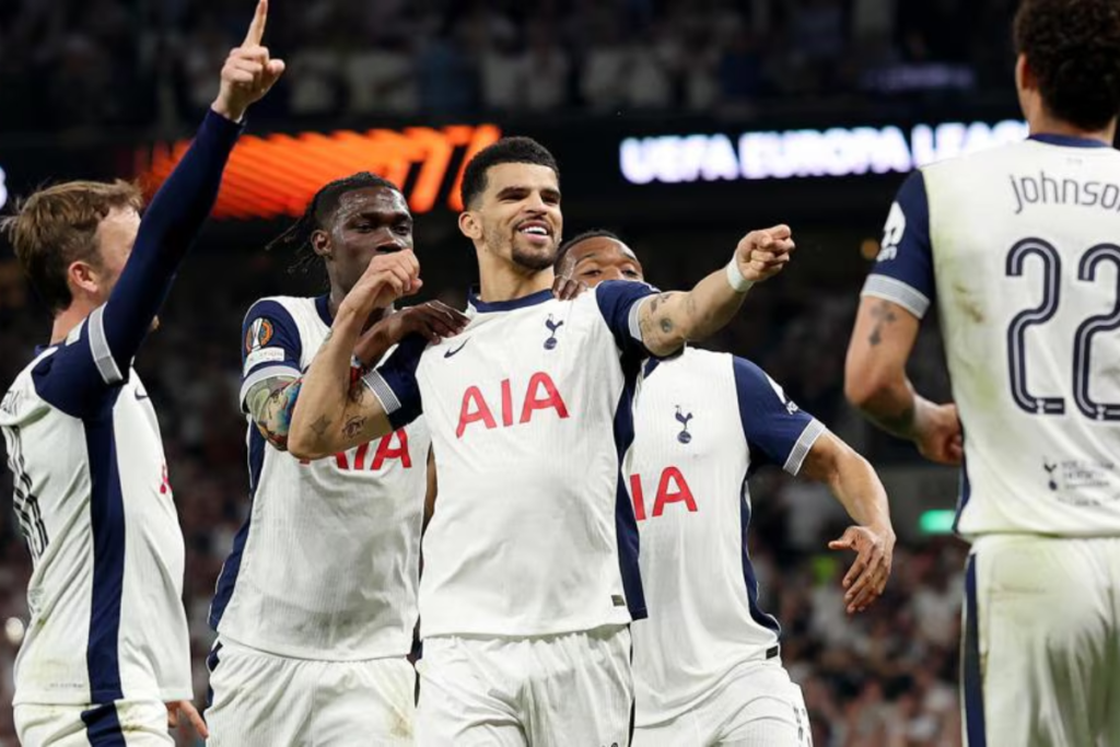 Tottenham supera Manchester United e leva terceira Liga Europa da história 1 foto site 3
