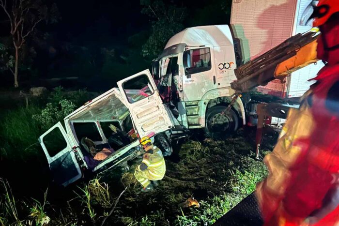 Grave acidente na BR-251 deixa 9 vítimas fatais e 10 feridos
