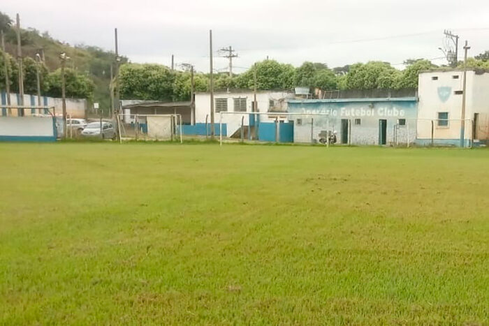 'Caloteiro': prefeito de cidade da região é alvo de ofensas durante partida de futebol 1 Caloteiro: prefeito de cidade da região é alvo de ofensas durante partida de futebol