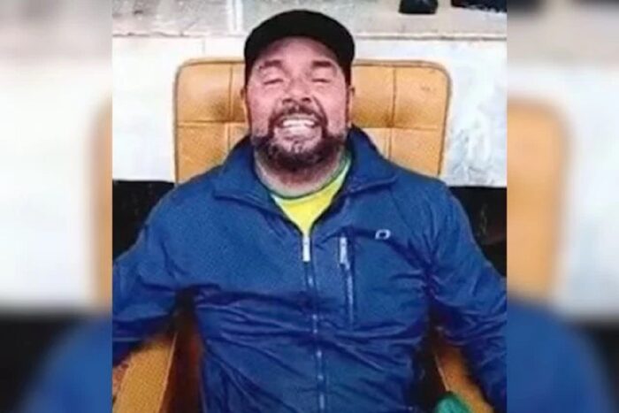 'Cadeira do Xandão': Moraes pede 17 anos a homem que ocupou seu assento no 8 de Janeiro