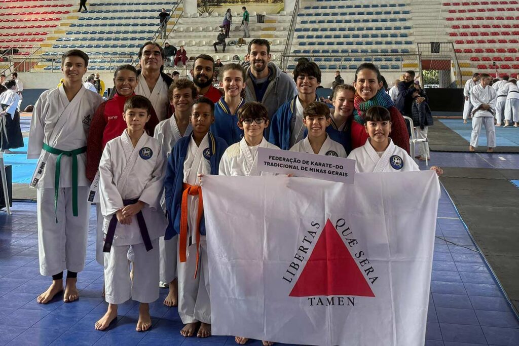 Caratecas de JF conquistam 17 medalhas no Sul-Sudeste e nove vagas na seleção brasileira 2 Karate