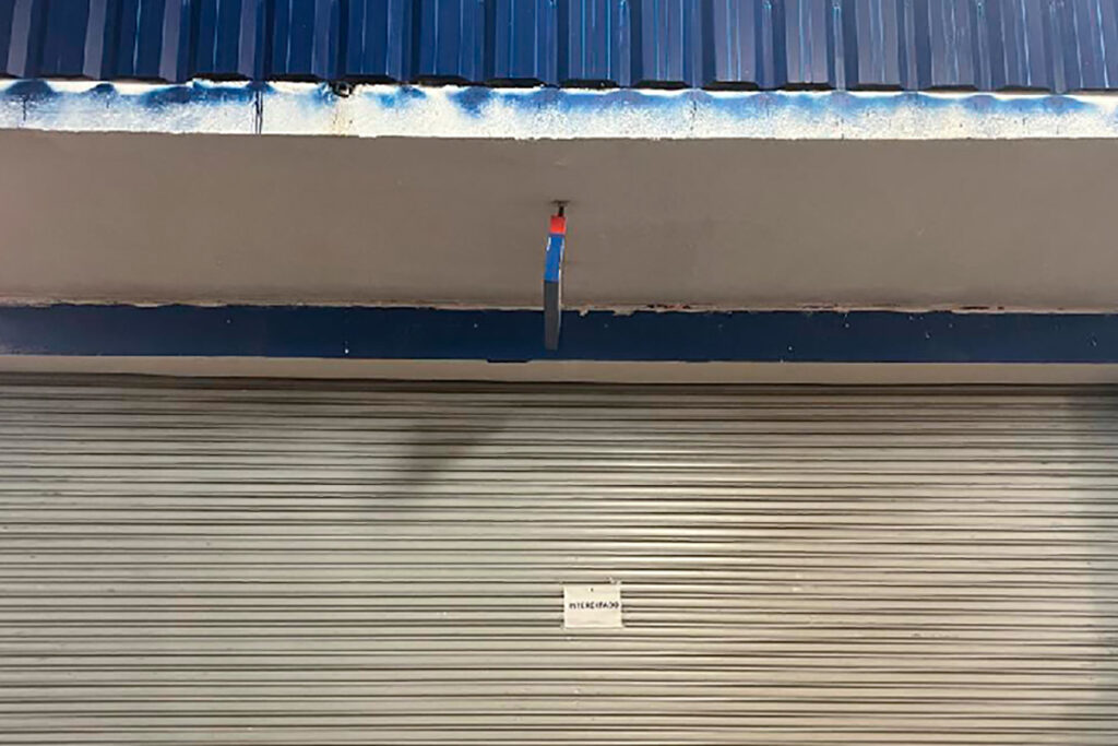 Imóvel no calçadão é interditado por risco na marquise
