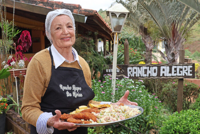 RECEITA DE FAMILIA ENTRE SERRAS DE MINAS A CUBANA DONA MIRIAN LIMA DUARTE 3