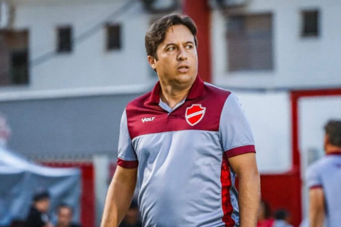 Tupi negocia com técnico de clube goiano 1 Tecnico Tupi