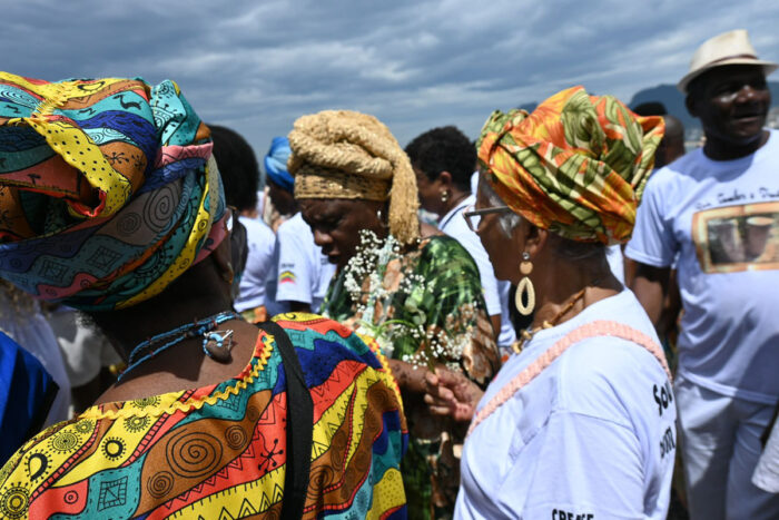 Exposição gratuita 'Foto-Grafia: substantivo feminino' aborda a força das mulheres em festas populares 2 WhatsApp Image 2025 06 27 at 13.20.25