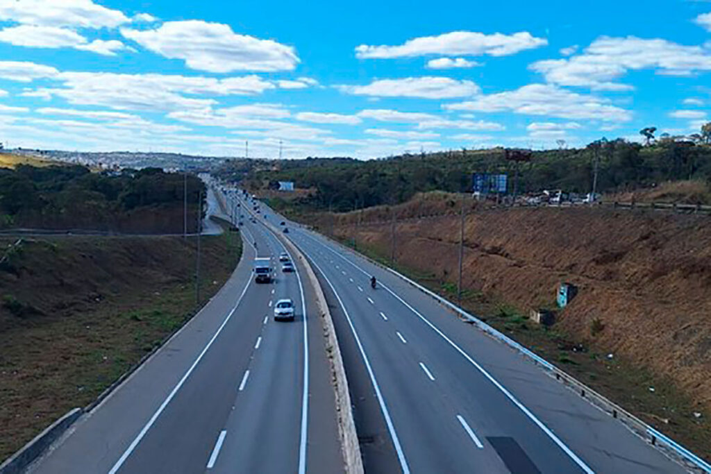 capot além paraíba Concessão de 735 quilômetros de BR mineira é aprovada