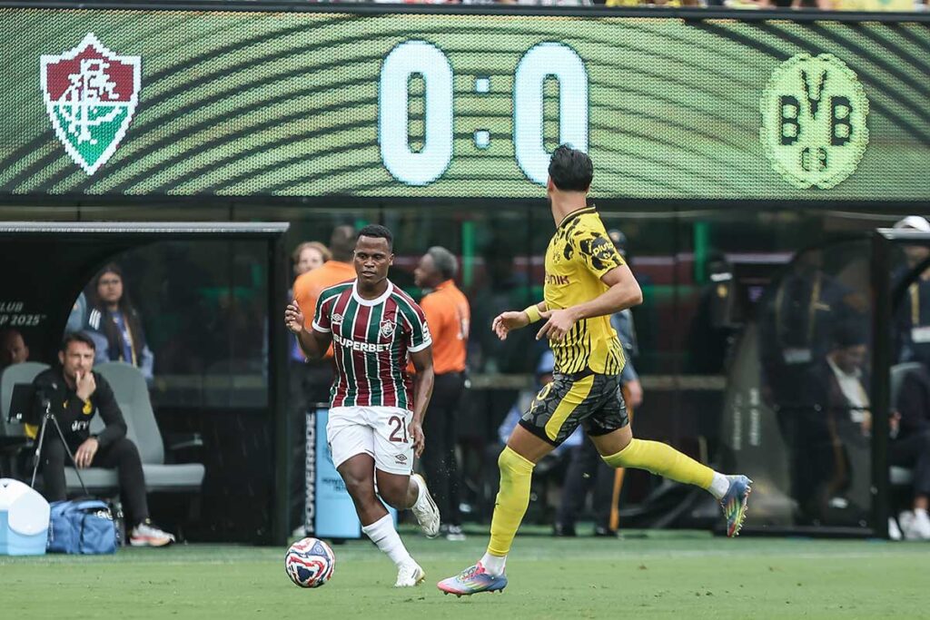 Fluminense joga bem, mas empata com o Borussia Dortmund 1 flu borussia by marcelo goncalves flu editada