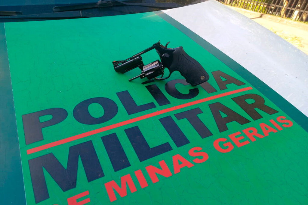 Idoso é preso por posse de arma irregular 1 Idoso é preso por ter revólver sem registro