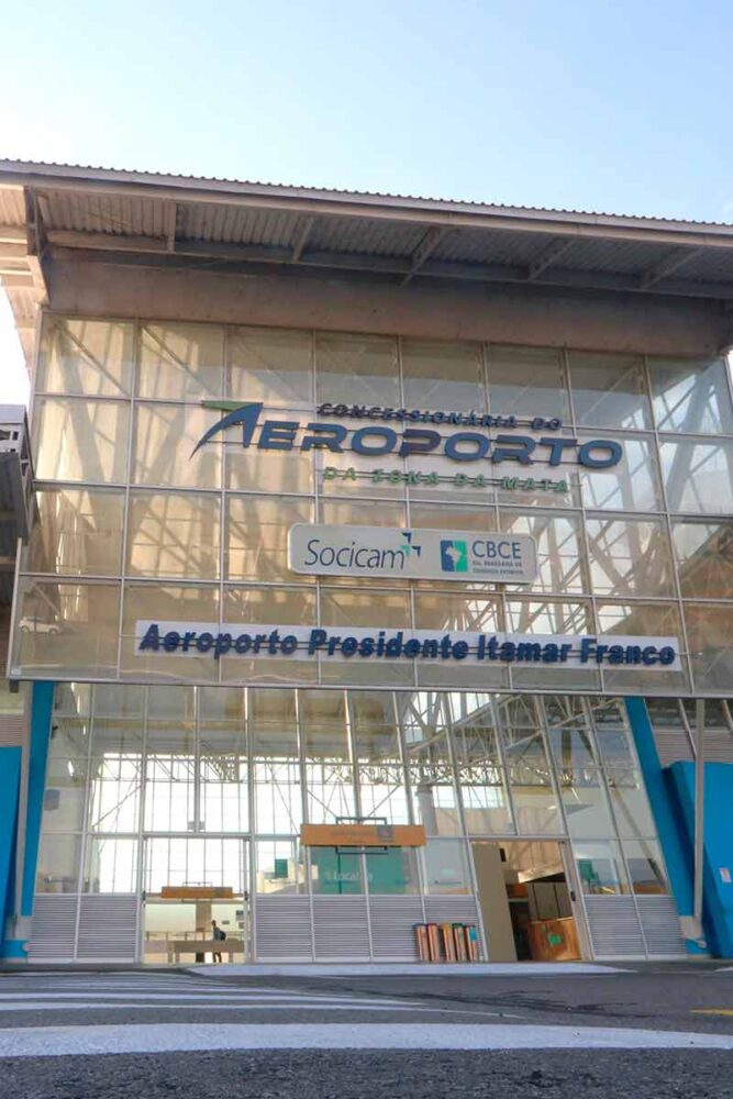 Aeroporto Regional da Zona da Mata amarga retração de fluxo e redução de voos 1 Aeroporto Regional Zona da Mata Felipe Couri