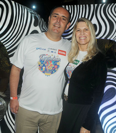 Coluna Cesar Romero – 3 de julho de 2025 6 Rodrigo Costa e Regina ZambranoFOTO ANDREA OTTONI