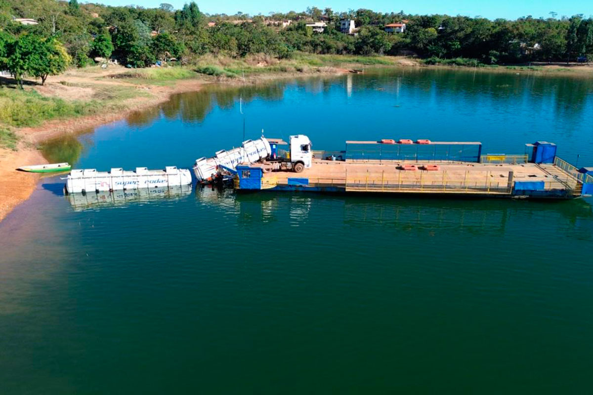carreta bitrem represa carreta bitrem represa