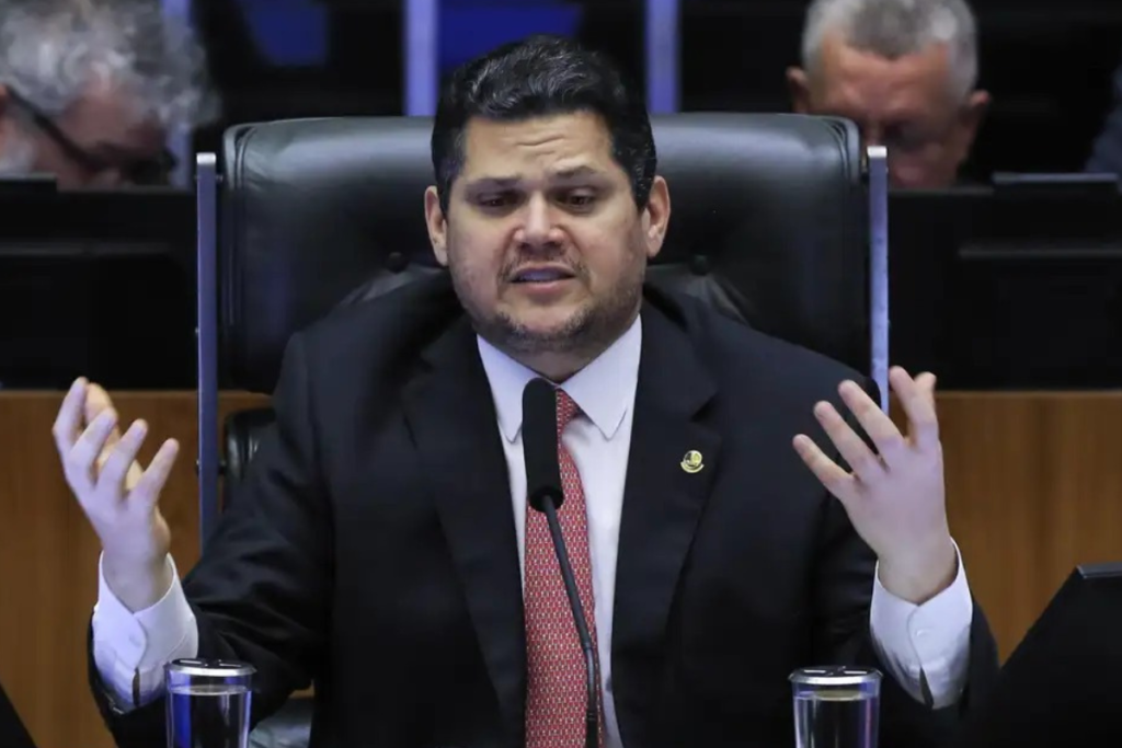 Davi Alcolumbre quer restringir contestação de decisão do Legislativo no STF 1 alcolumbre