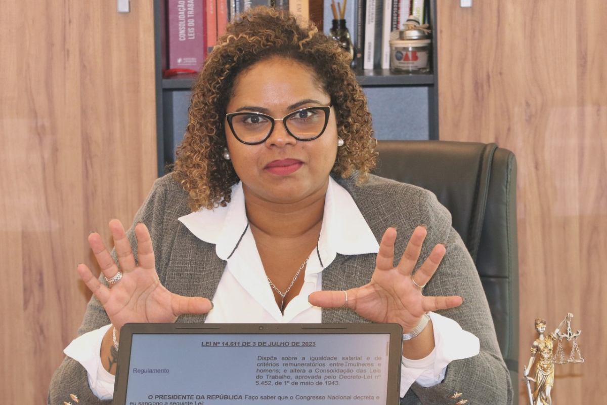 distinção de gênero vagou jf discriminação roberta faria