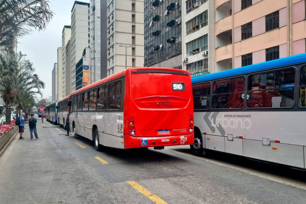 Sindicato dos rodoviários descarta nova paralisação após assembleia da categoria