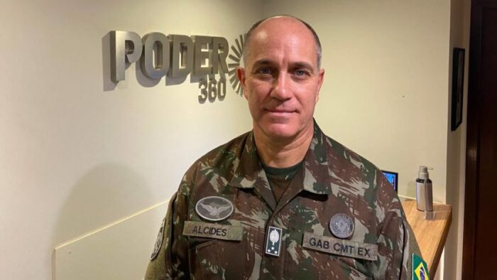 Alcides Valeriano Exercito