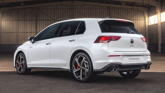 Golf GTI retorna ao Brasil com motor 2.0 turbo e início das vendas próximo 2 Golf GTI de volta foto VW Divulgacao 3