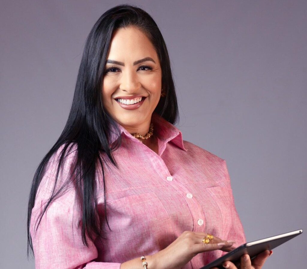 Liderança Feminina: o novo olhar que tem revolucionado o mundo dos negócios 4 IMG 9930 e1756327919459