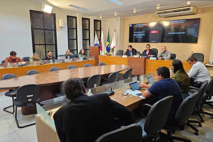 Câmara de Viçosa aprova subsídio para reduzir tarifa do transporte coletivo