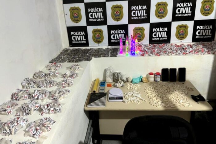 Dois são presos por tráfico de drogas e corrupção de menores