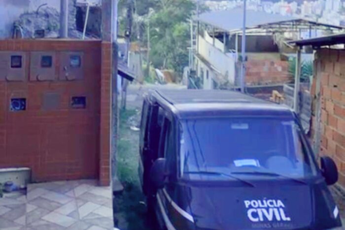 Dupla é presa por tráfico de drogas na região 1 Dupla é presa por tráfico de drogas na Zona da Mata