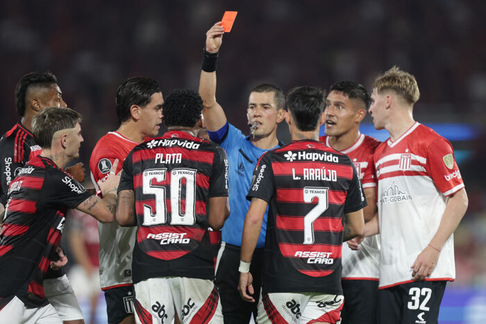 Flamengo: Conmebol reconhece erro em expulsão de Plata na Libertadores 1 Flamengo: Conmebol reconhece erro em expusão de Plata na Libertadores