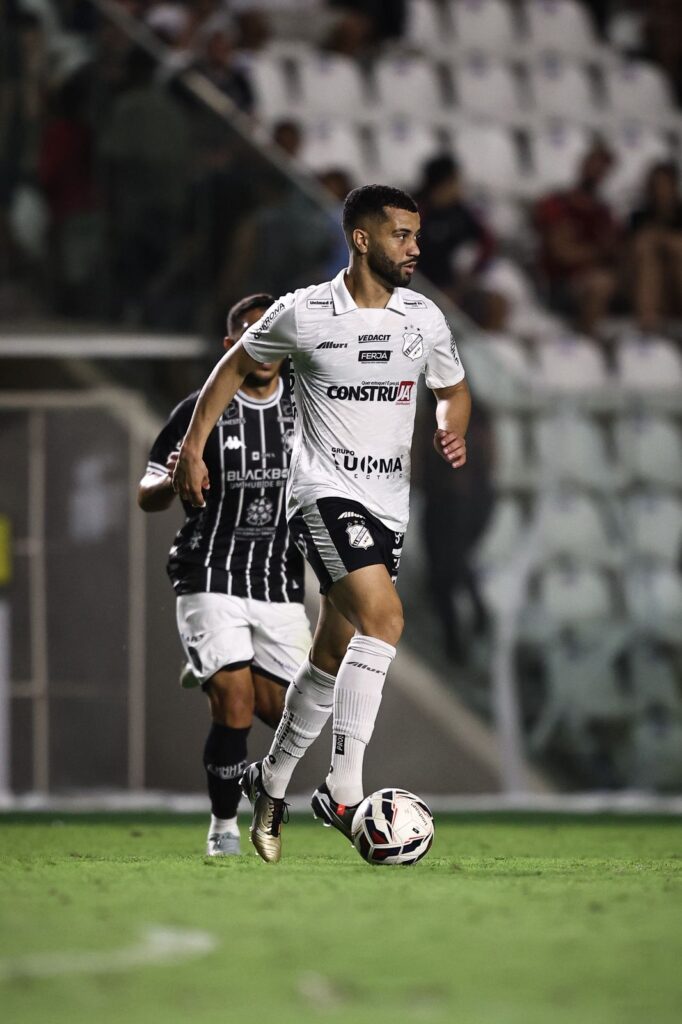Juiz-forano Albert Souza conquista acesso histórico com a Inter de Limeira 2 Albert 2. Foto Reproducao Instagram