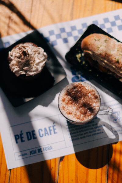 VEJA VÍDEO: em segunda edição, concurso Pé de Café reúne 27 cafeterias com combos de R$40 2 DSCF0697 e1758924160598