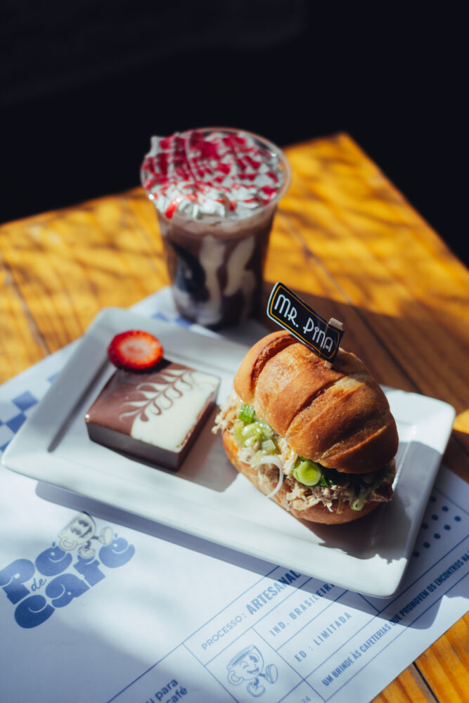 VEJA VÍDEO: em segunda edição, concurso Pé de Café reúne 27 cafeterias com combos de R$40 18 DSCF1203