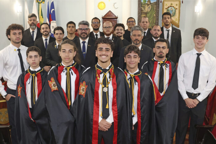 Com rituais, Ordem DeMolay agrega jovens há quatro décadas 1 Ordem DeMolay