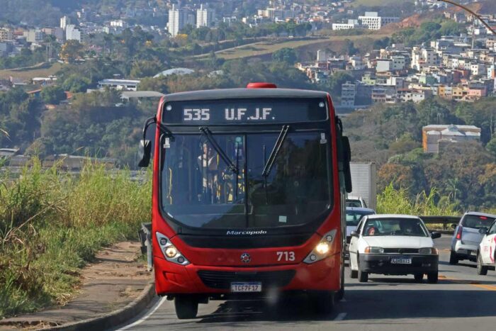 Aprovados do Passe Livre pela UFJF já podem retirar cartão 1 PASSE-LIVRE-UFJF-CAPA