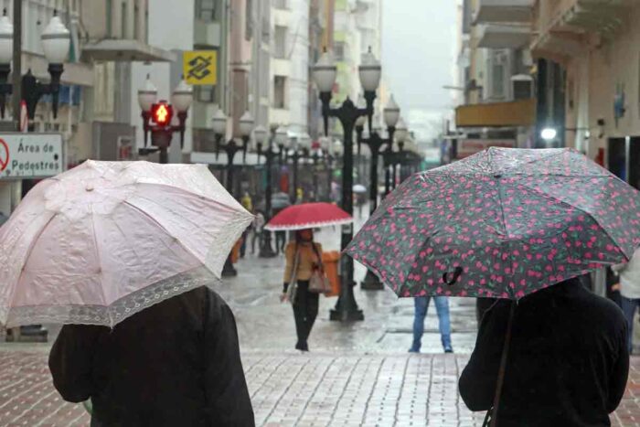 Temperaturas caem em Juiz de Fora e defesa civil prevê onda de frio 1 TEMPO LEO COSTA 1