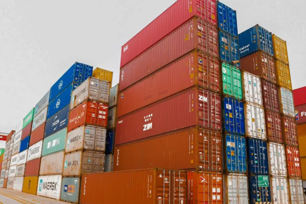 Primeiro mês de tarifaço: balança comercial superávit de US$ 6,1 bilhões 1 balanca comercial