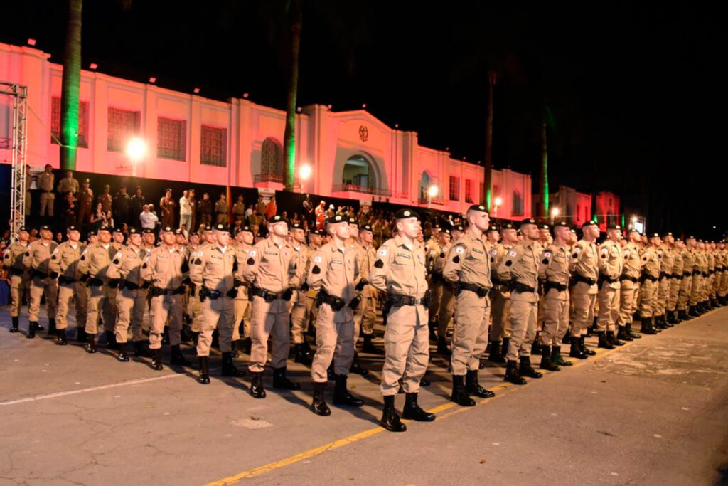 Polícia Militar de Minas Gerais divulga novo concurso público para formação de oficiais 1 concurso policia militar minas gerais