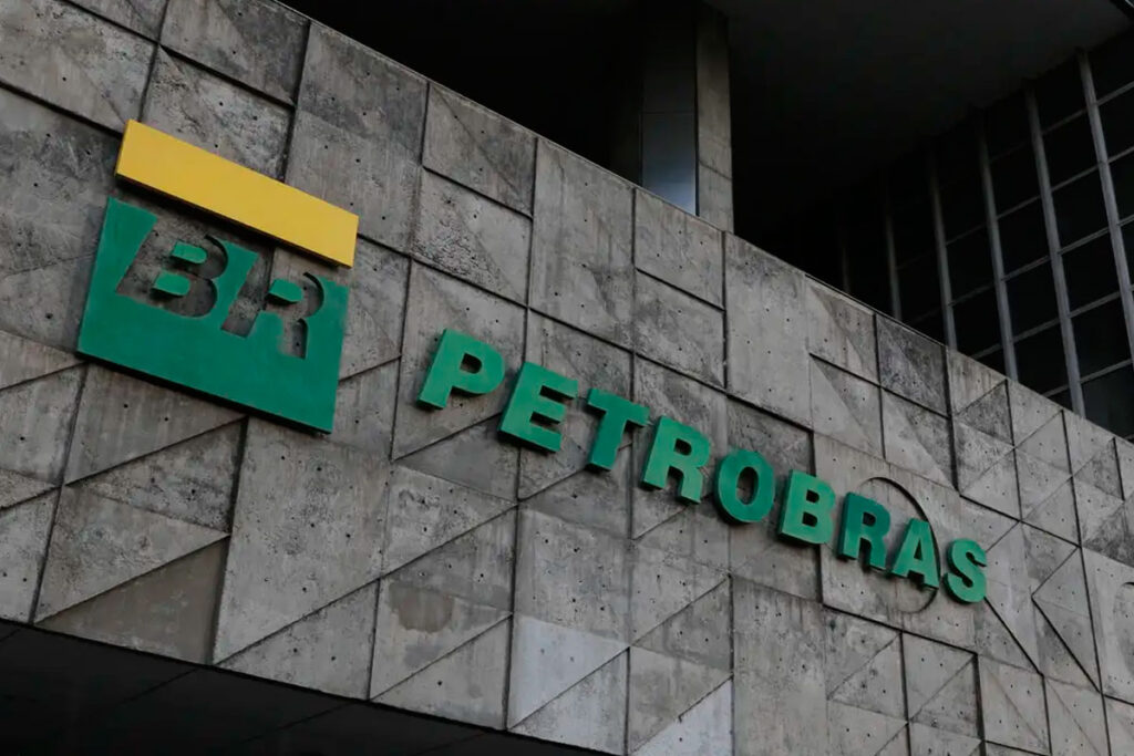 Petrobras abre mais de 700 vagas no Programa Jovem Aprendiz com oportunidades em Juiz de Fora 1 Petrobras firma acordo com a Vale para fornecer diesel S10 em Minas