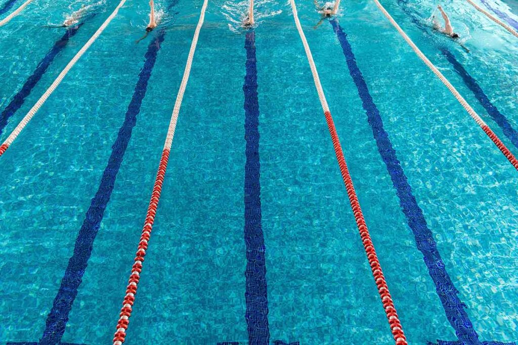 Socorrista do Samu salva mulher após afogamento em clube de Juiz de Fora 2 piscina natacao by freepik