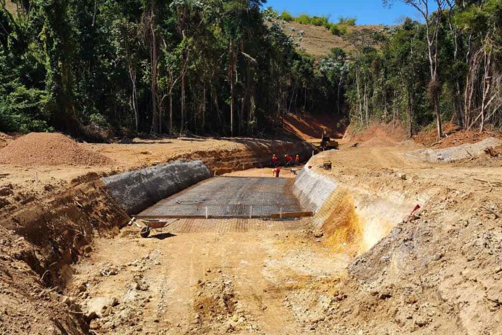 Vertedouro na Represa Dr. João Penido tem previsão de conclusão em 2026 1 represa-dr-joão-penido-vertedouro