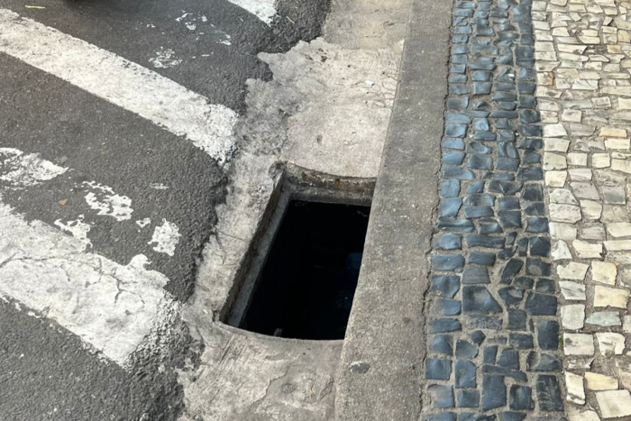 Bueiro sem tampa preocupa motoristas e pedestres na Rua São Mateus 1 1200 x 800 4