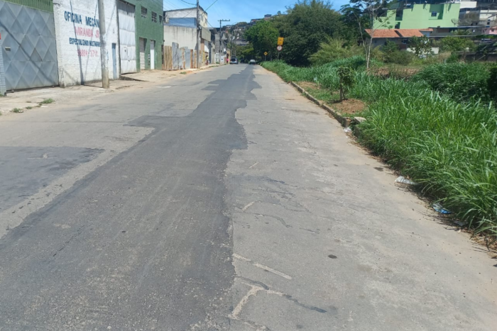 Moradores do Jardim dos Alfineiros pedem recapeamento e sinalização em avenida da Zona Norte 1 1200 x 800