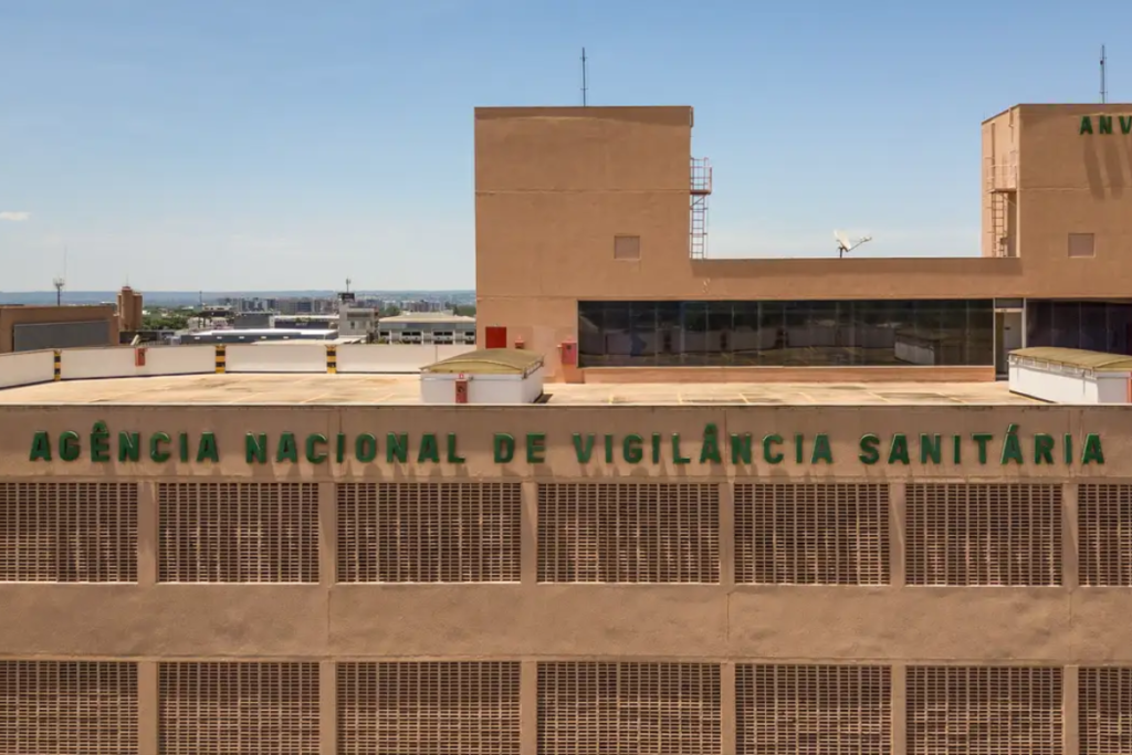 Anvisa apreende lotes falsos de Mounjaro e proíbe venda de produtos irregulares 1 Anvisa mantém proibição parcial de produtos Ypê; empresa abre formulário para reembolso