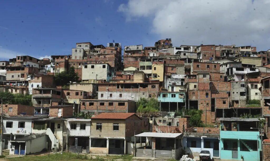 Mais da metade dos moradores de favelas vivem em áreas sem bueiro, mostra Censo 2022 1 Favela Antonio Cruz Agencia Brasil