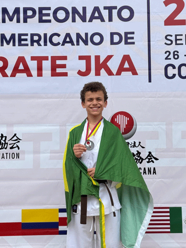Coluna Cesar Romero – 12 e 13 de outubro de 2025 13 JF POR AI Medalhas na Colombia MATEUS COUTINHO 101025 Giglia