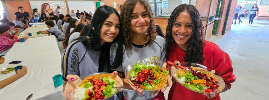 Governo de Minas reforça compromisso com a qualidade da alimentação escolar
