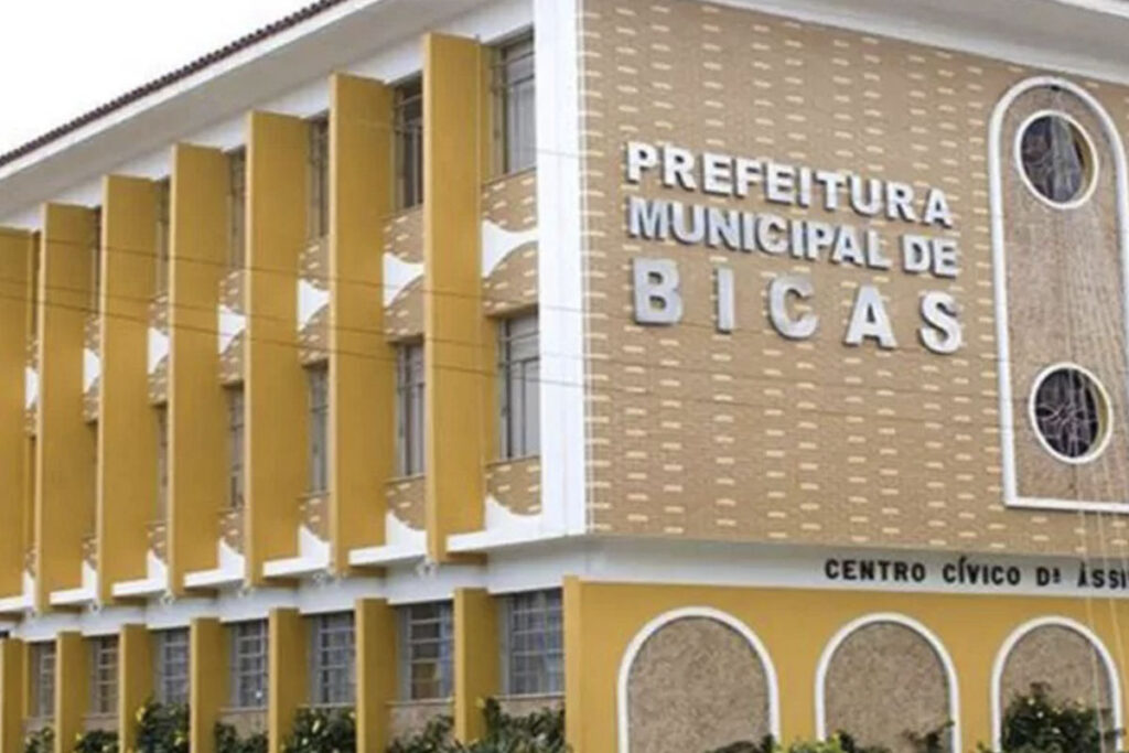 Diretora é agredida por duas mães na porta de escola 1 agressão em escola de Bicas